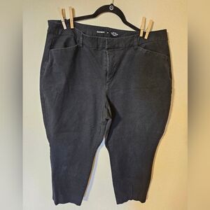 Old Navy Women's Black Ankle Pants